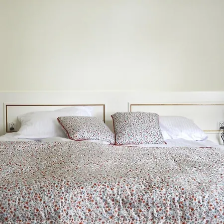 Zielonomi Bed & Breakfast