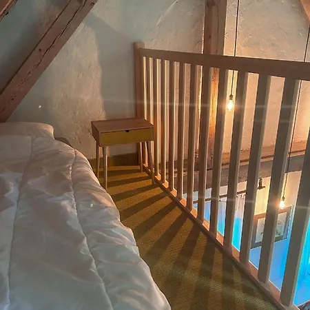 Zielonomi-zielonowo Bed & Breakfast *